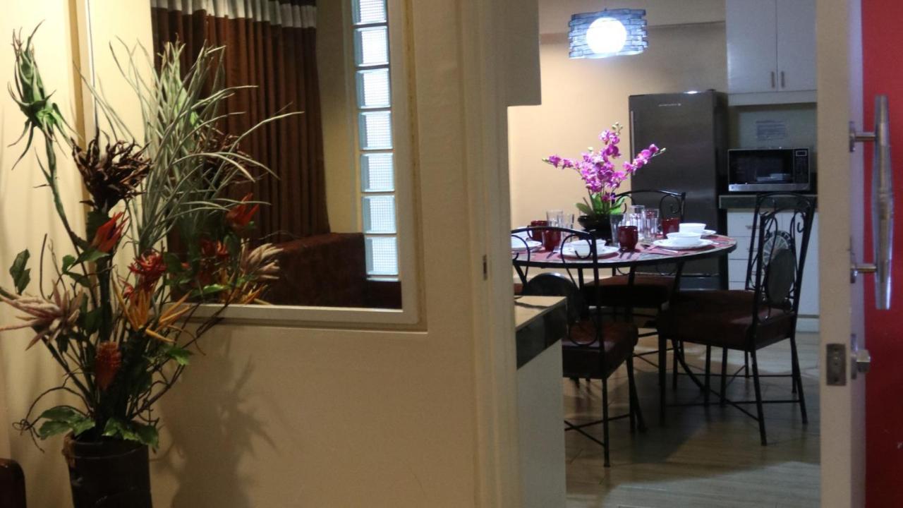 1775 แอดเดรียติโก สวีทส์ Apartment มะนิลา ภายนอก รูปภาพ